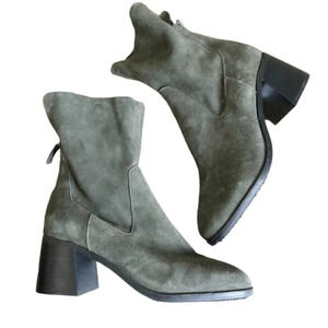 Kelsi Dagger Brooklyn Women’s Size 9.5 Grey Chunky Heels Ankle High Shaft Boots